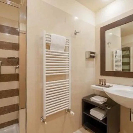 Nazionale 3* Desenzano del Garda