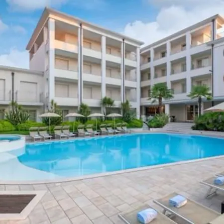 Nazionale 3* Desenzano del Garda