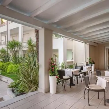 Hotel Nazionale Desenzano del Garda